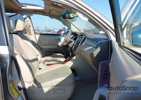 2005 Toyota Highlander Limited V6 из США, поврежденный, VIN JTEEP21A750076080